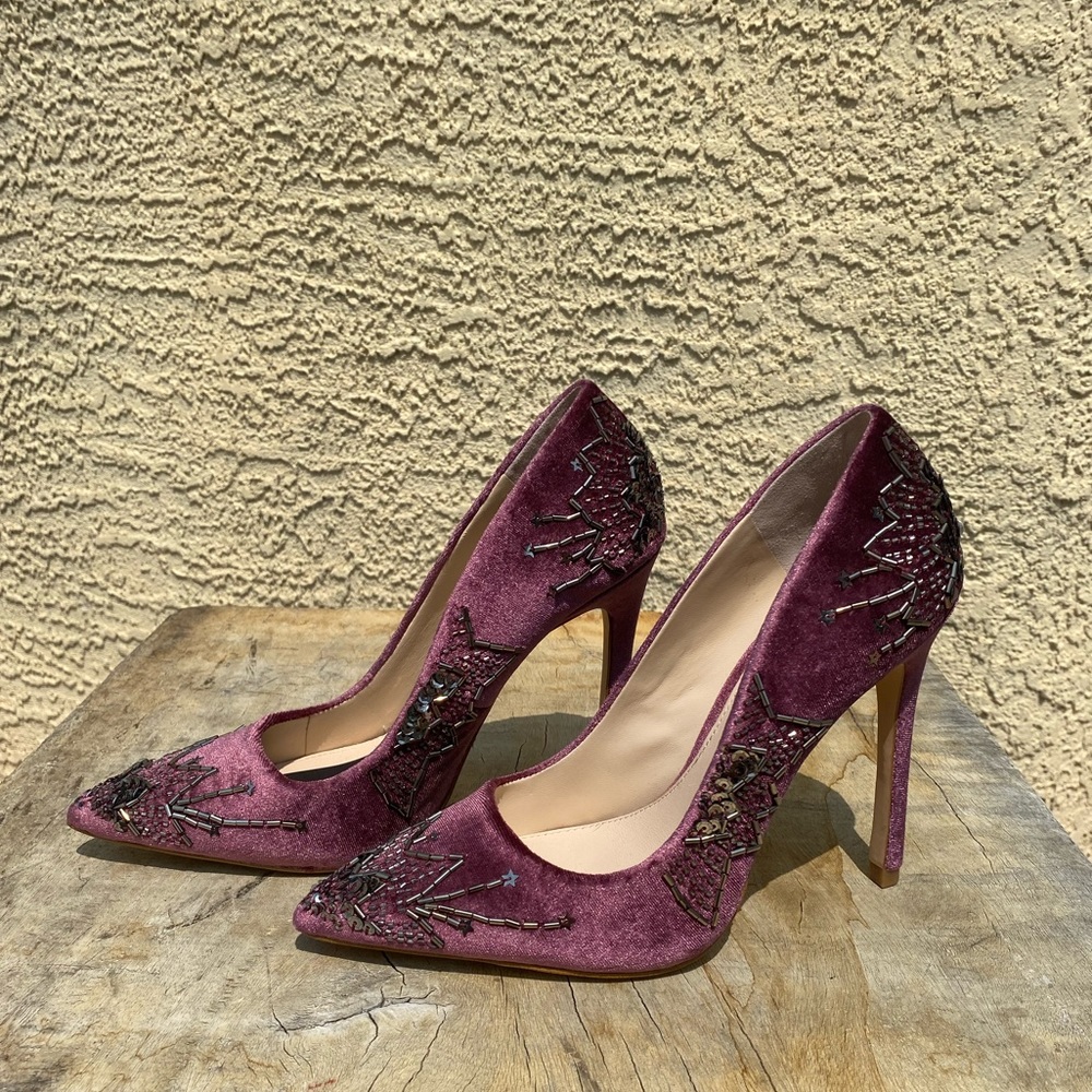 Zara embroidered heels
